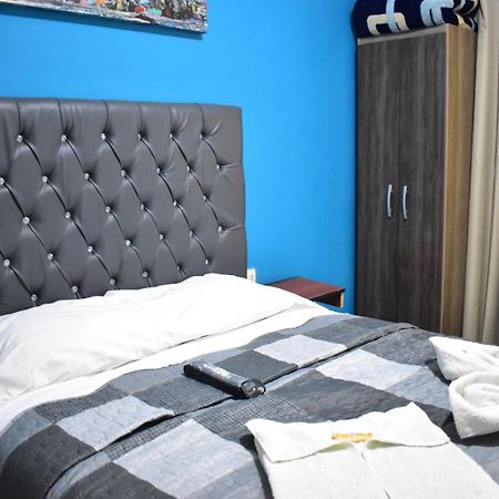 Aypa Hostal Trujillo Bagian luar foto