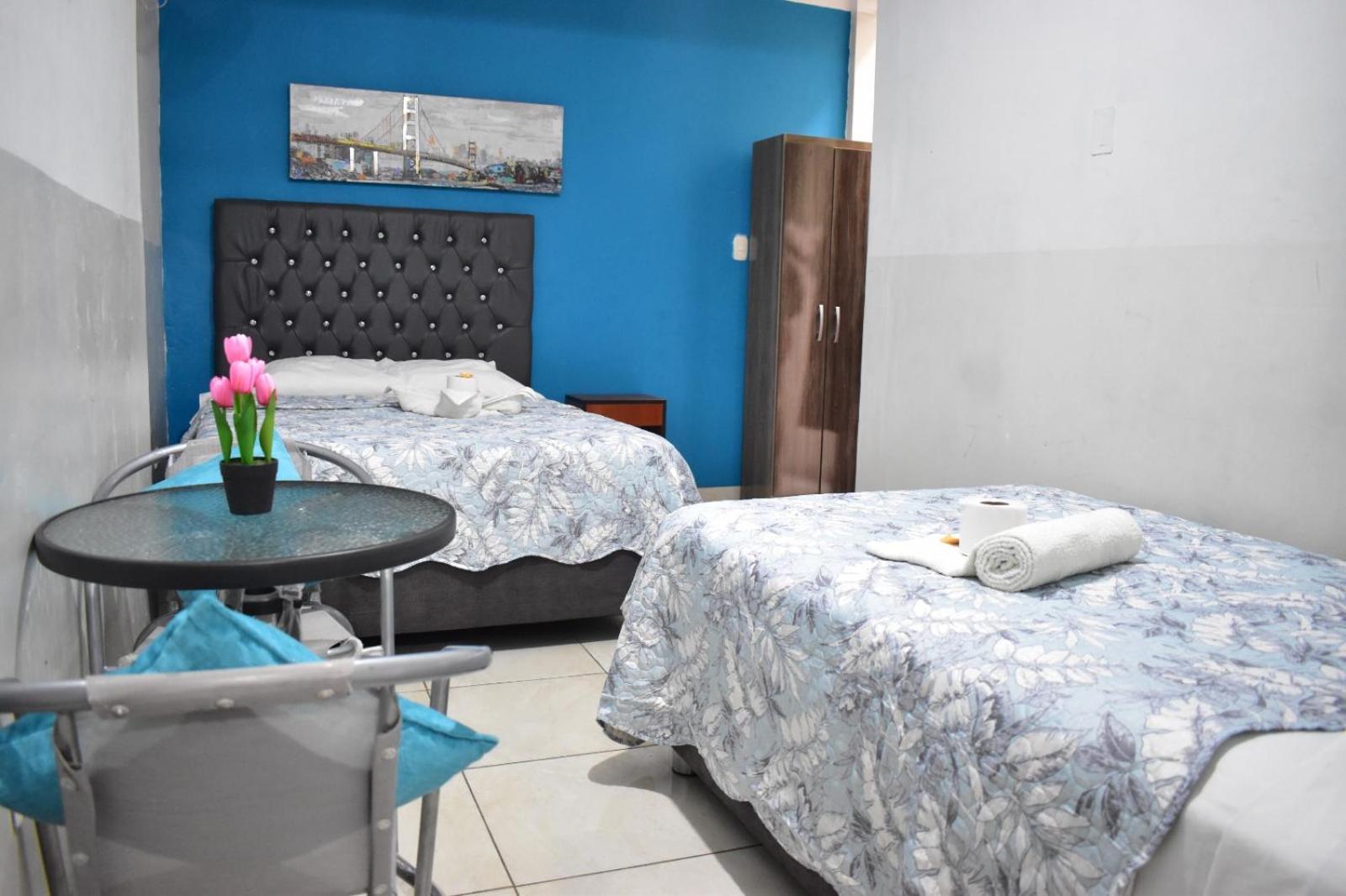 Aypa Hostal Trujillo Bagian luar foto