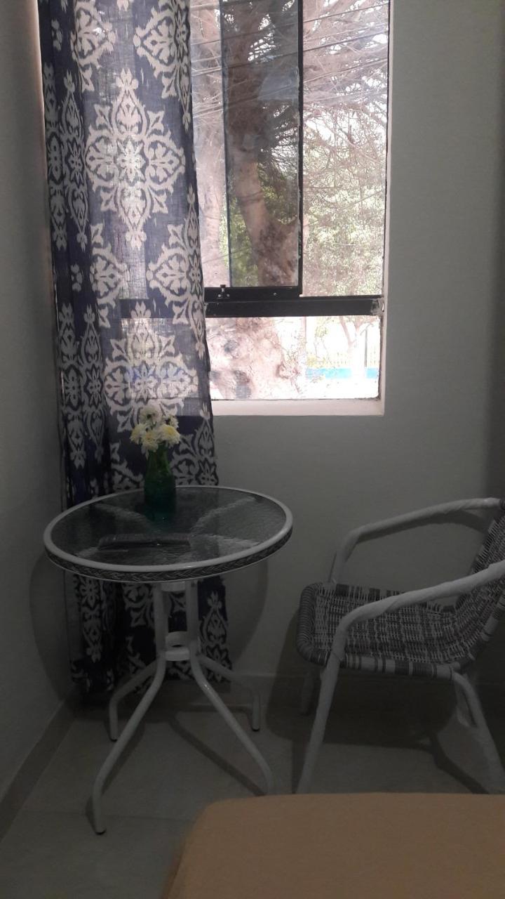 Aypa Hostal Trujillo Bagian luar foto