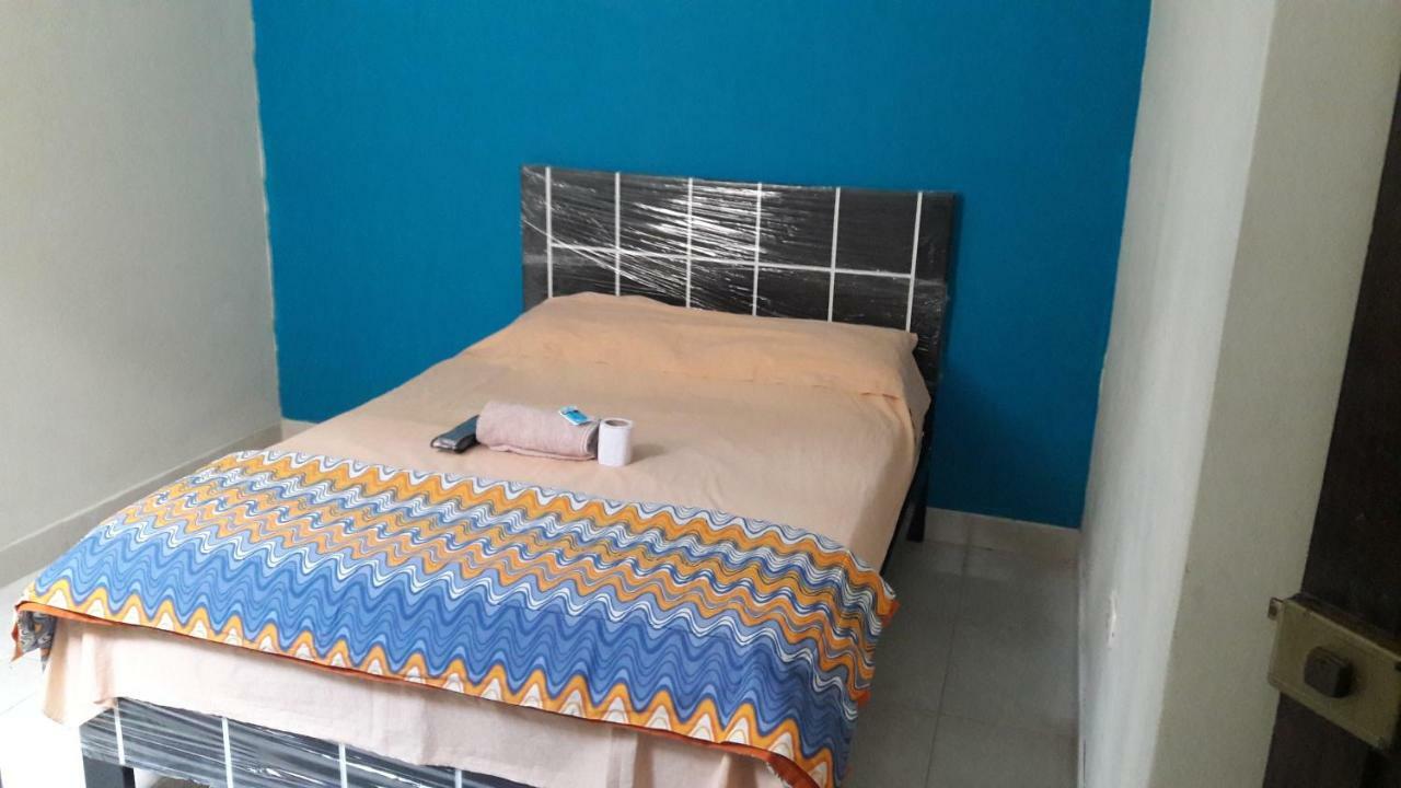 Aypa Hostal Trujillo Bagian luar foto